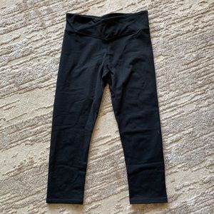 Fabletics Cropped Legging